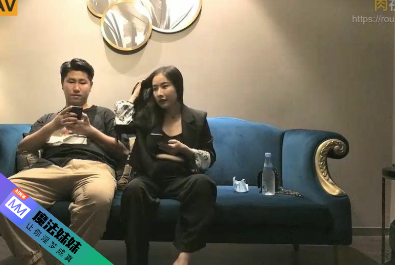 約了個性感大長腿黑衣妹子啪啪,舌吻摸逼調情騎乘側入大力猛操.png